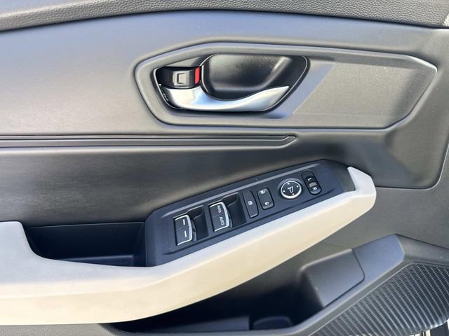 Used 2024 Honda Accord EX image 19