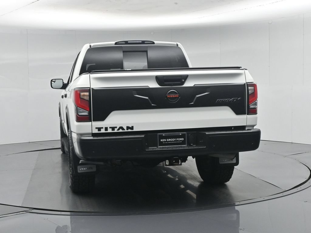 Used 2021 Nissan Titan PRO-4X w/ Pro-4x Convenience Package AWD/4WD image 30