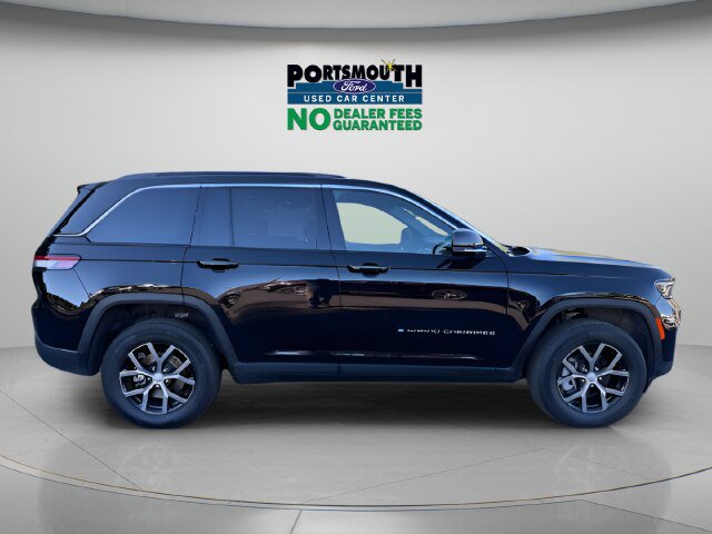 Used 2025 Jeep Grand Cherokee Limited AWD/4WD image 6
