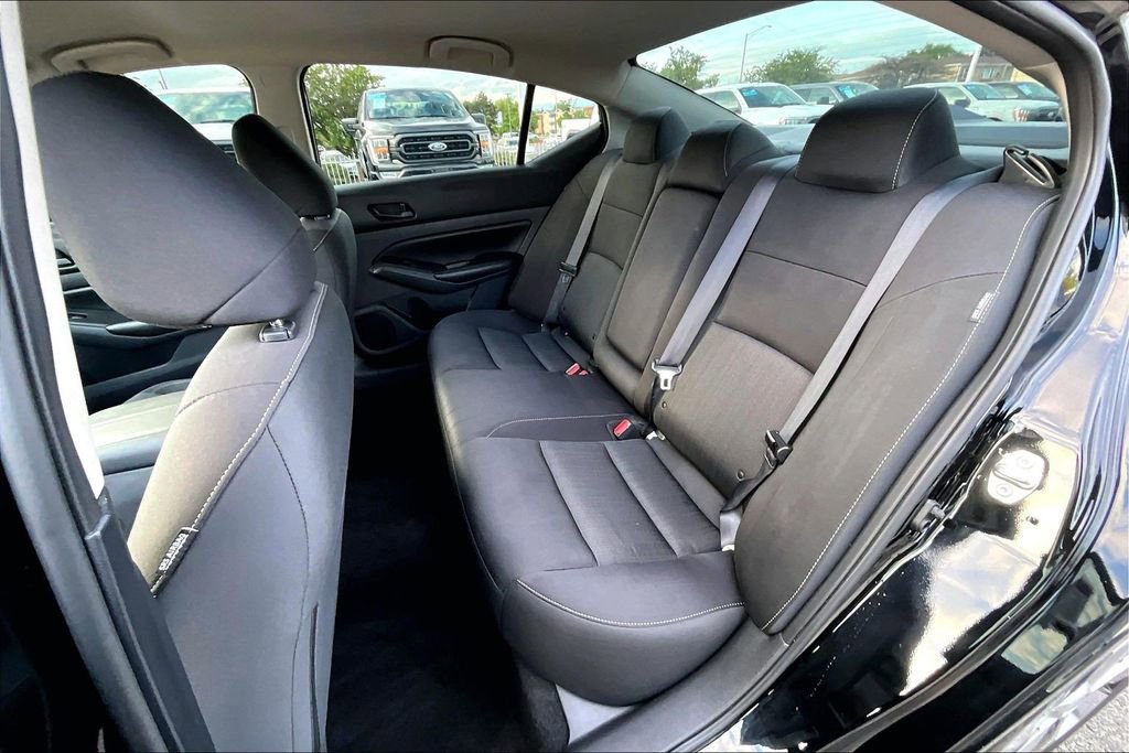 Used 2025 Nissan Altima 2.5 S FWD image 24