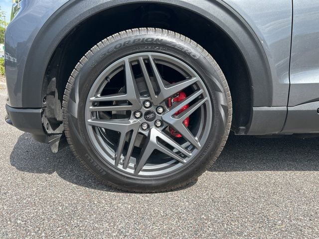 Certified 2026 Ford Explorer ST-Line w/ ST-Line Street Pack RWD image 10