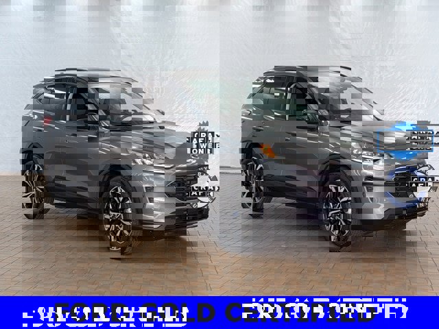 Certified 2022 Ford Escape SE w/ SE Sport Appearance Package