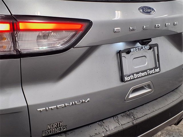 Certified 2021 Ford Escape Titanium w/ Titanium Elite Package image 30