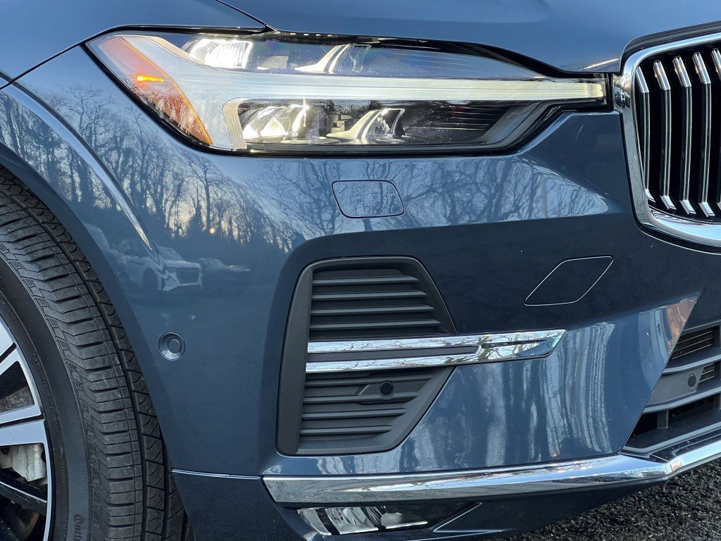 Used 2022 Volvo XC60 B6 Inscription w/ Advanced Package image 11