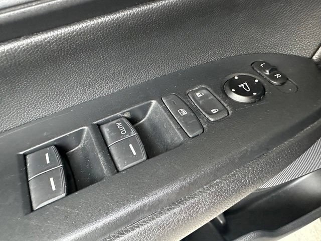 Used 2017 Honda CR-V LX image 23