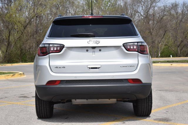 Used 2025 Jeep Compass Limited AWD/4WD image 8