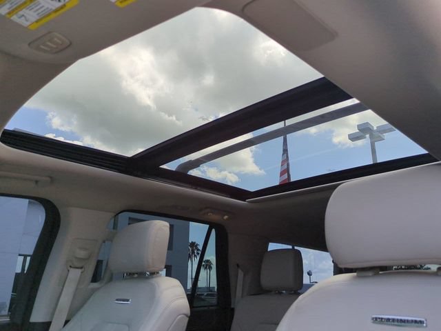 Certified 2023 Ford Expedition Max Platinum RWD image 23