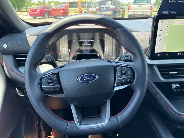 Certified 2025 Ford Explorer ST-Line AWD/4WD image 29