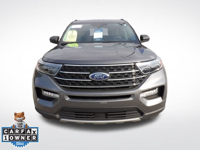 Certified 2023 Ford Explorer XLT w/ Equipment Group 202A RWD image 2
