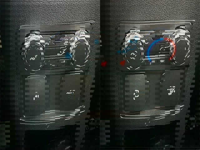 Certified 2020 Ford Explorer Platinum w/ Premium Technology Package image 13