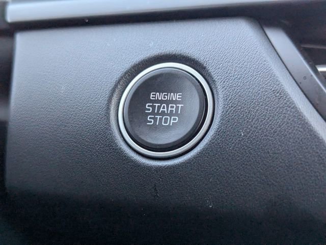 Used 2024 Kia Seltos EX image 30