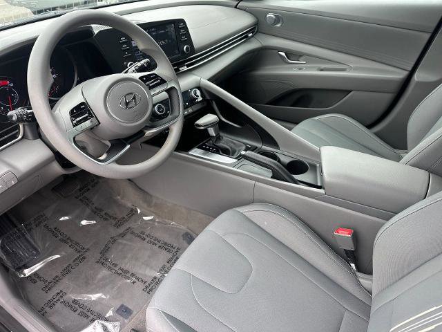 Used 2023 Hyundai Elantra SEL image 9