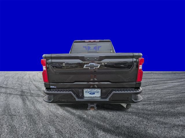 Used 2024 Chevrolet Silverado 2500 High Country w/ Midnight Edition AWD/4WD image 5