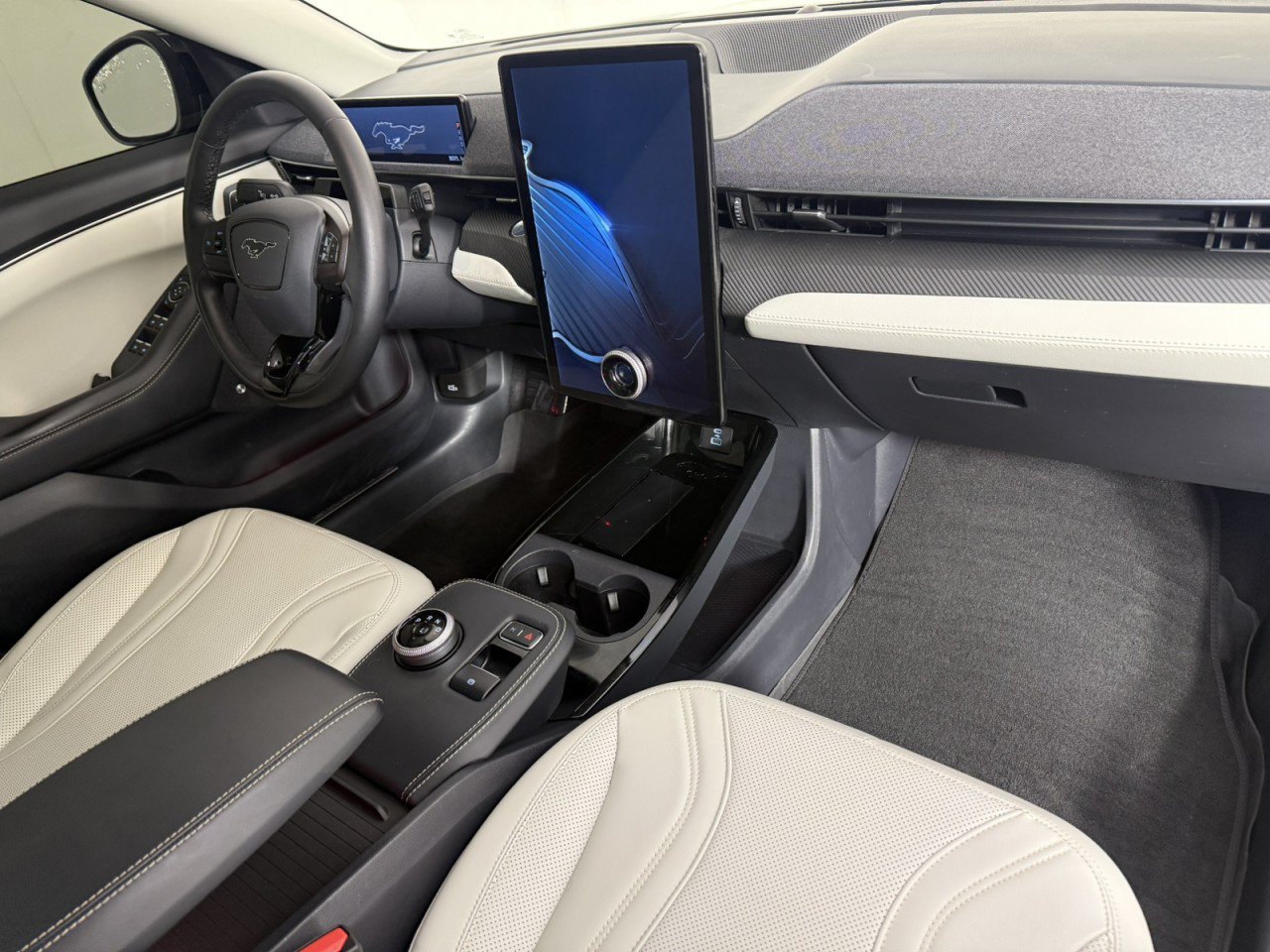 Certified 2023 Ford Mustang Mach-E Premium RWD image 11