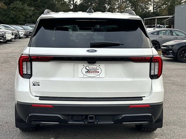 Certified 2025 Ford Explorer ST-Line w/ Premium Package image 4