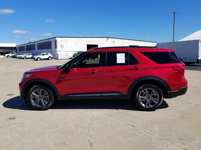 Certified 2024 Ford Explorer XLT w/ Equipment Group 202A AWD/4WD image 6