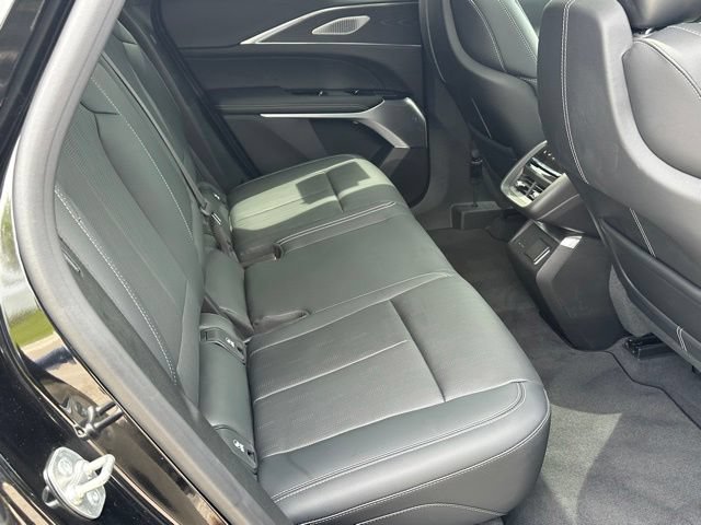 Used 2024 Cadillac Lyriq Sport AWD/4WD image 9