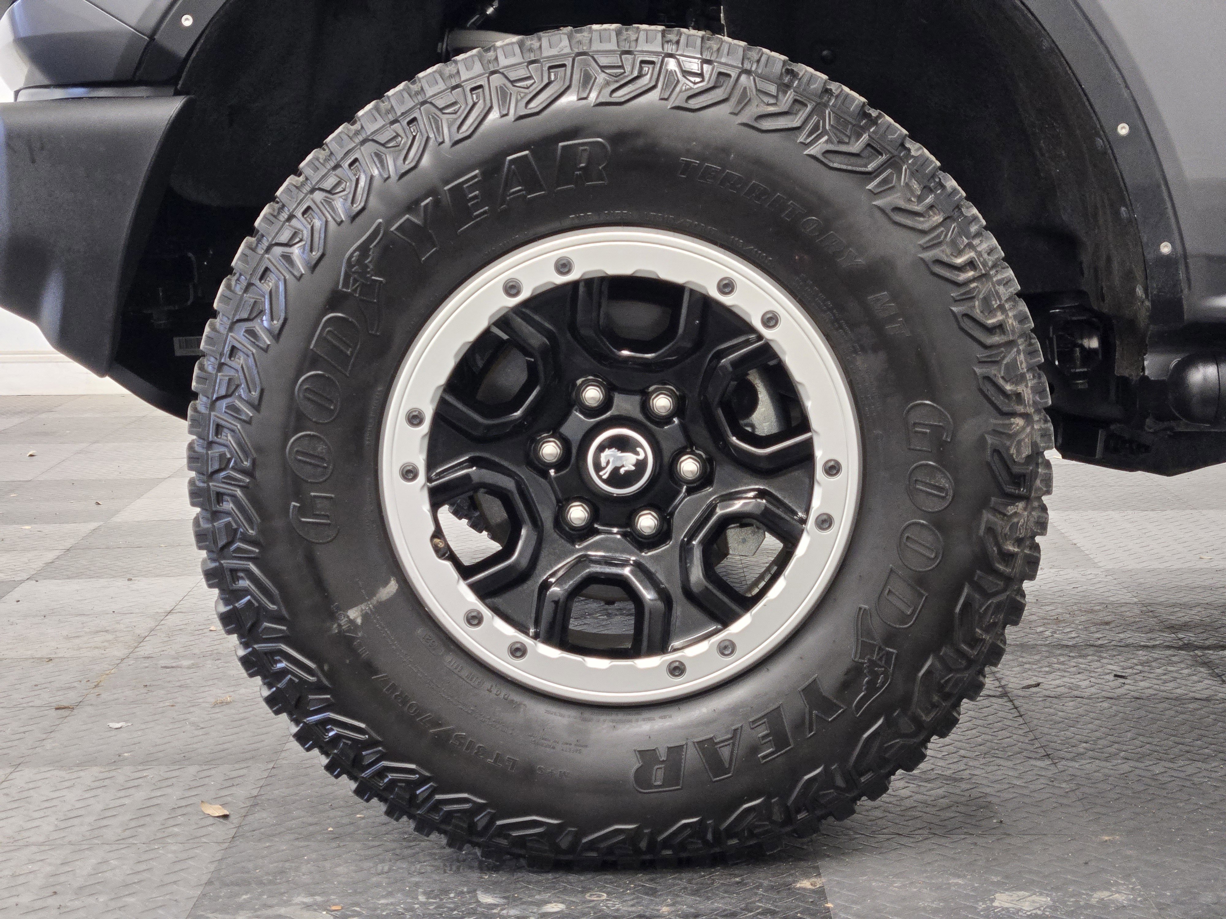 Certified 2021 Ford Bronco 2-Door w/ Sasquatch Package AWD/4WD image 10