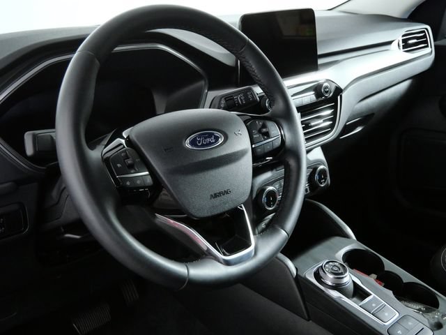 Certified 2023 Ford Escape Active AWD/4WD image 17