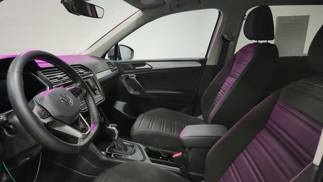 Used 2024 Volkswagen Tiguan S image 11