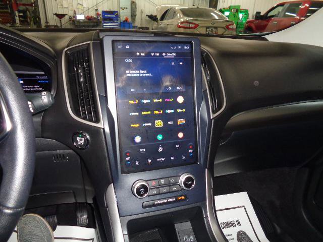Certified 2022 Ford Edge SEL w/ Convenience Package AWD/4WD image 5