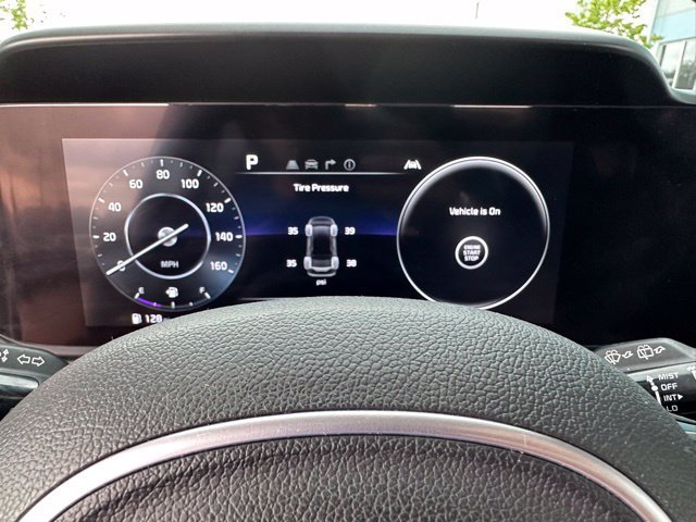 Used 2023 Kia Carnival SX Prestige FWD image 34