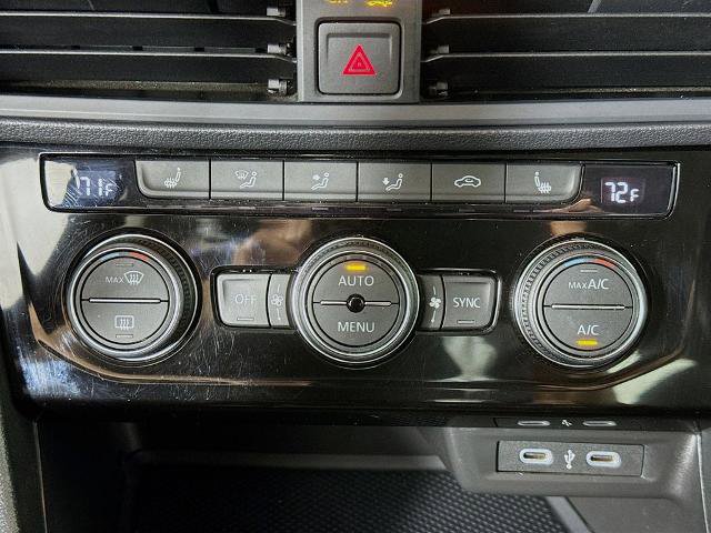 Used 2023 Volkswagen Jetta SE FWD image 17