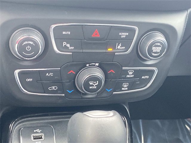 Used 2018 Jeep Compass Limited w/ Navigation Group image 24