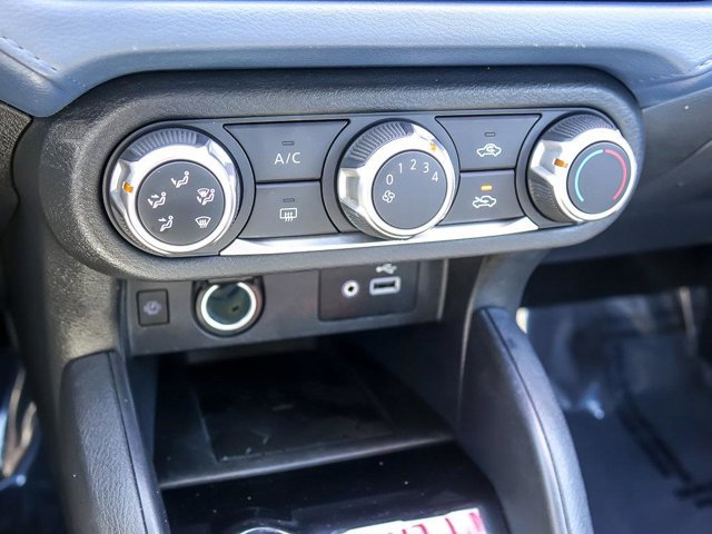 Used 2025 Nissan Versa SV FWD image 21
