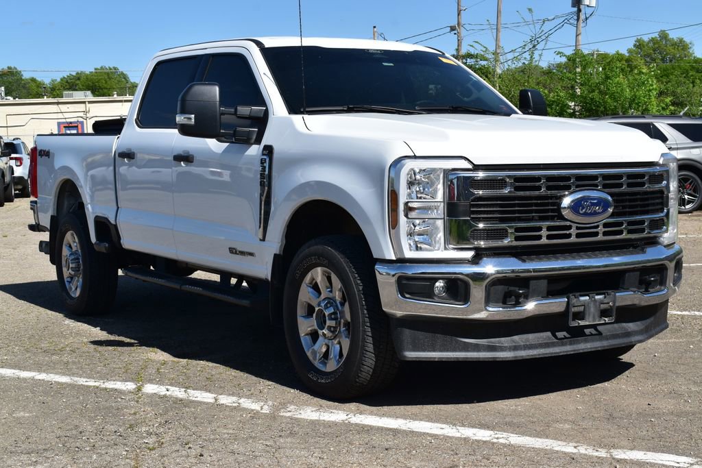 Certified 2024 Ford F350 XLT AWD/4WD image 3