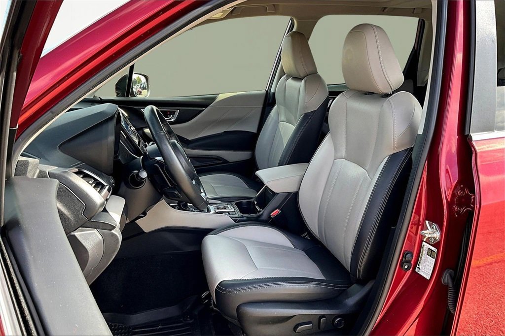 Used 2022 Subaru Forester Limited image 25