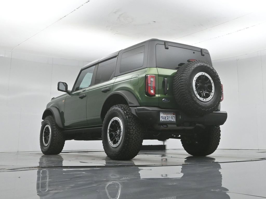 Certified 2023 Ford Bronco Badlands w/ Sasquatch Package AWD/4WD image 52