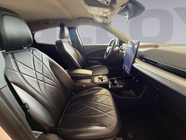 Certified 2022 Ford Mustang Mach-E Select w/ Comfort/Technology Package image 17