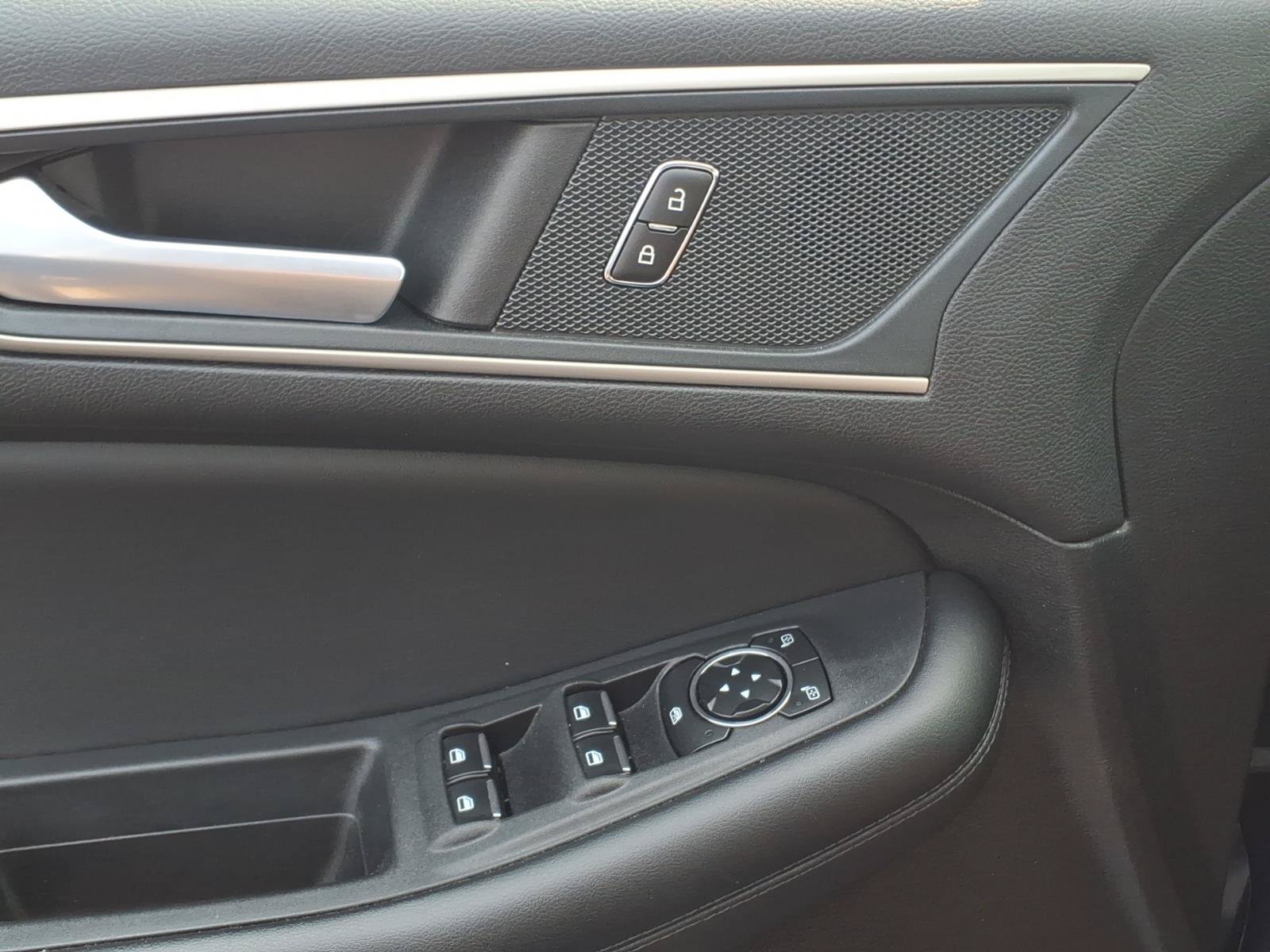 Certified 2024 Ford Edge SEL AWD/4WD image 16