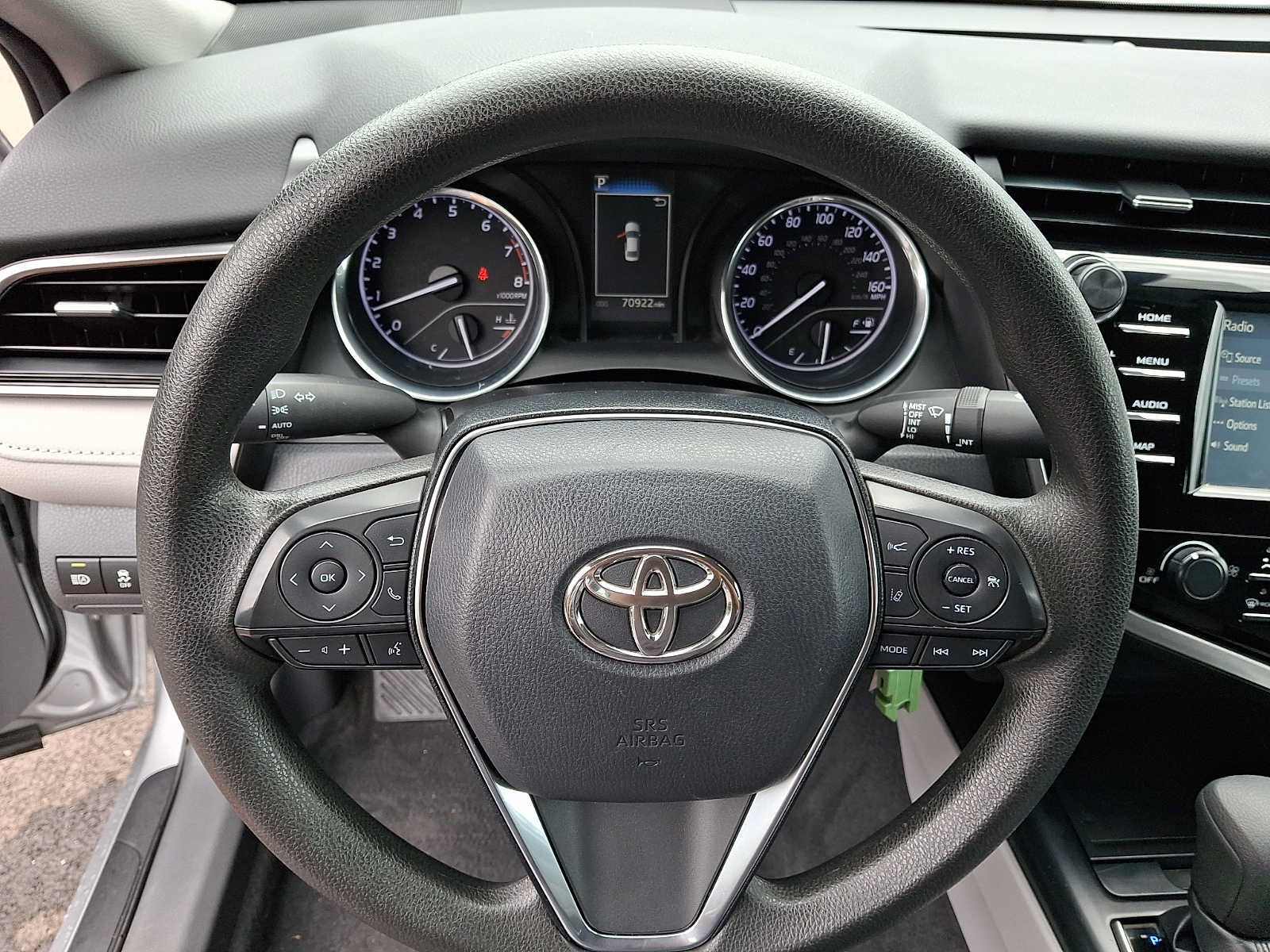 Used 2019 Toyota Camry LE FWD image 17