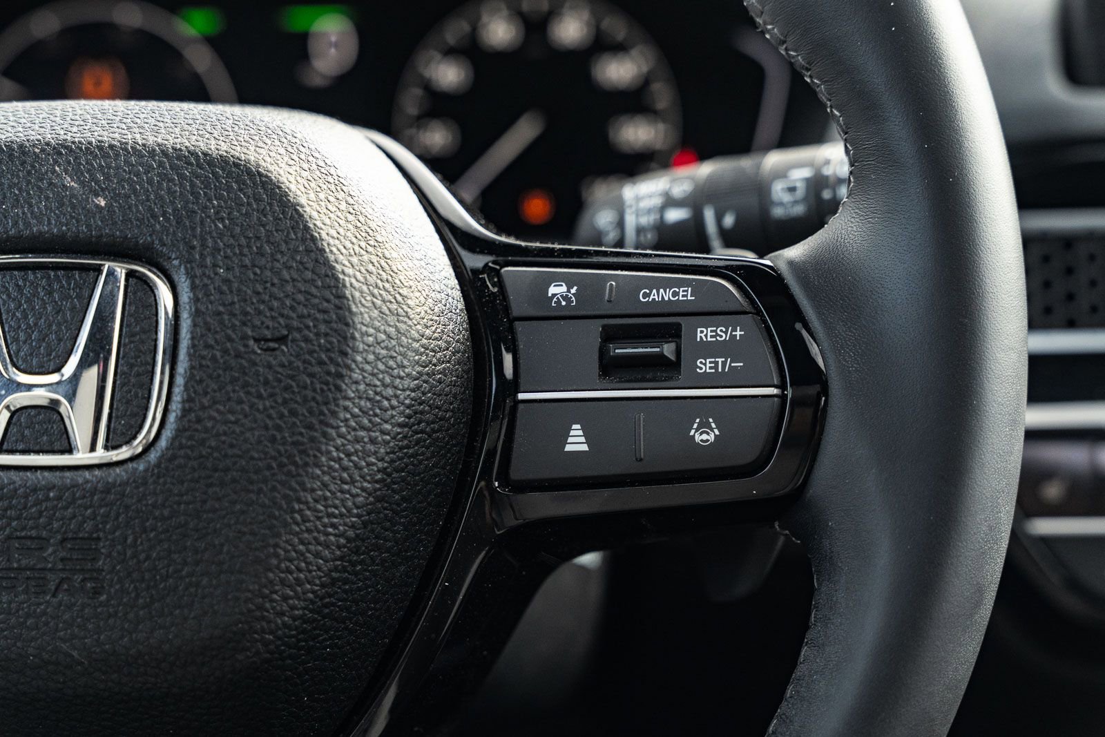 Used 2025 Honda Civic Sport image 25