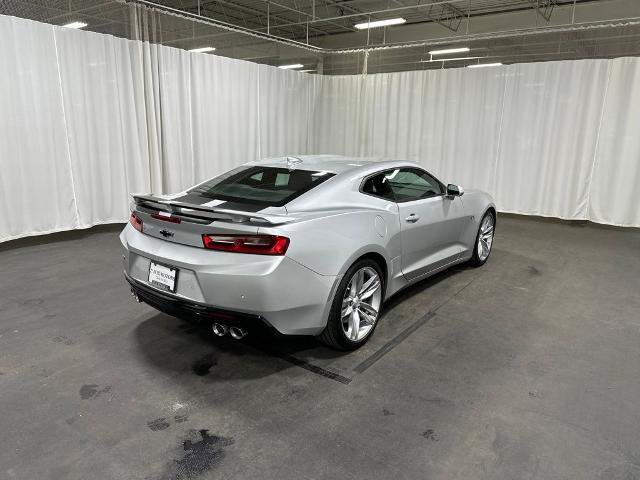 Used 2018 Chevrolet Camaro SS RWD image 5
