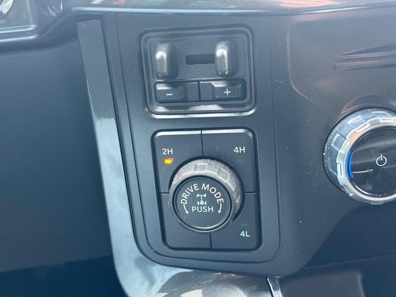 Certified 2022 Ford F150 XLT w/ Equipment Group 302A High image 23