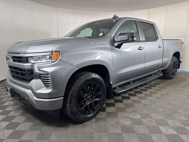 Used 2023 Chevrolet Silverado 1500 RST w/ True North Edition Plus AWD/4WD image 8