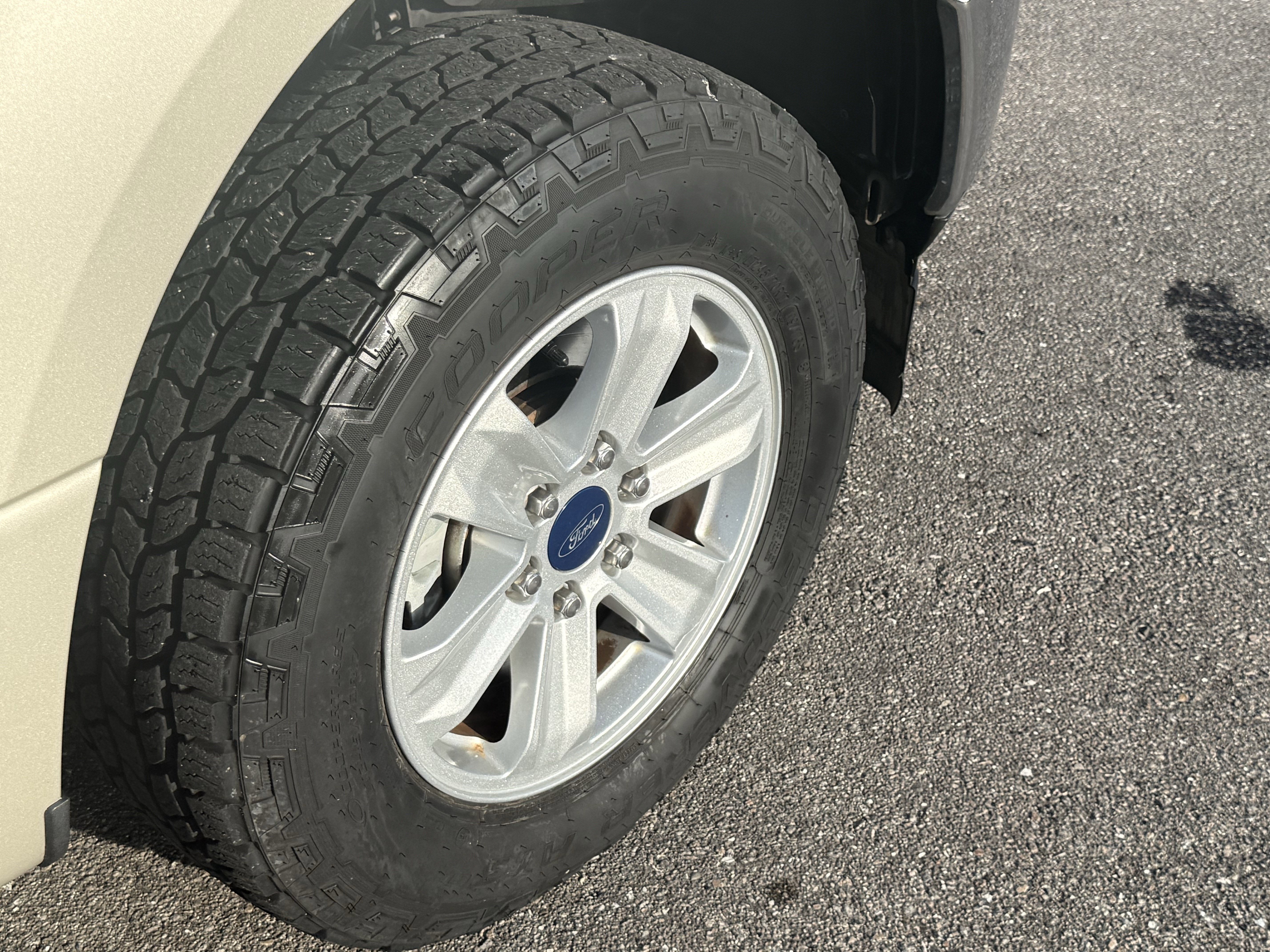 Certified 2018 Ford F150 XLT image 12
