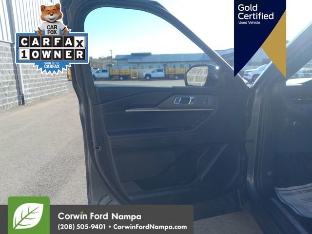 Certified 2025 Ford Explorer ST-Line w/ ST-Line Street Pack image 12