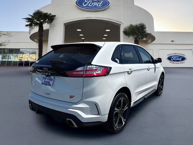 Certified 2023 Ford Edge ST w/ Cargo Accessory Package AWD/4WD image 6