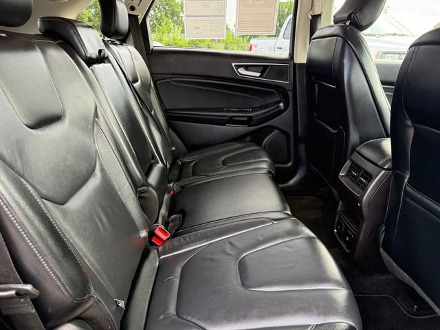 Certified 2018 Ford Edge Titanium w/ Technology Package AWD/4WD image 20