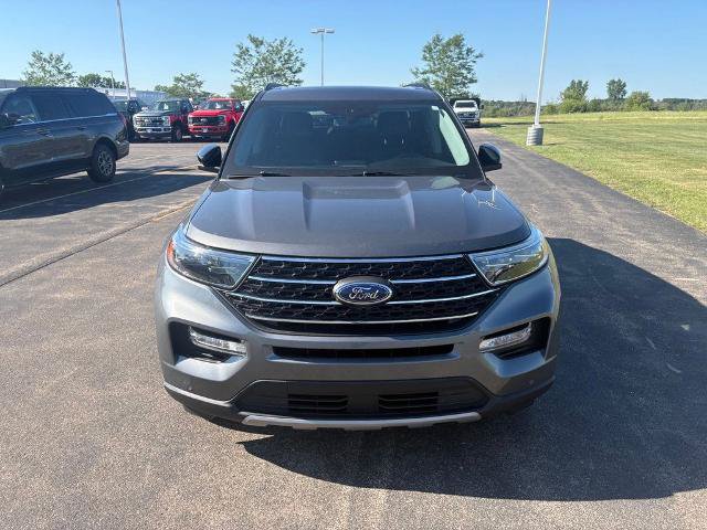 Certified 2023 Ford Explorer XLT AWD/4WD image 3