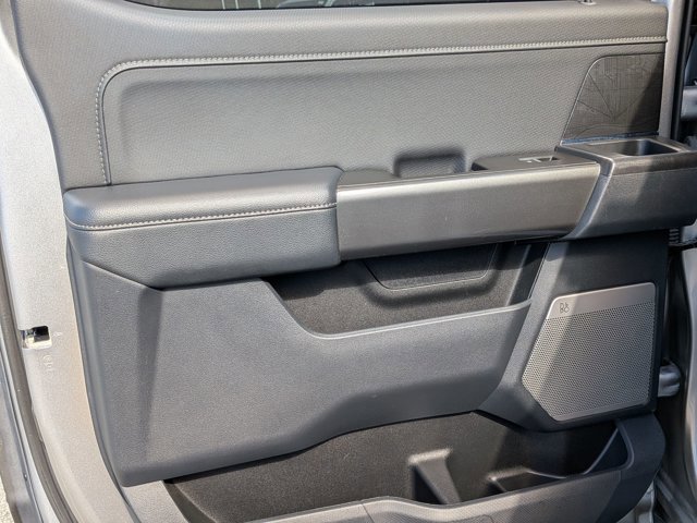 Certified 2022 Ford F150 XLT w/ Equipment Group 302A High image 29