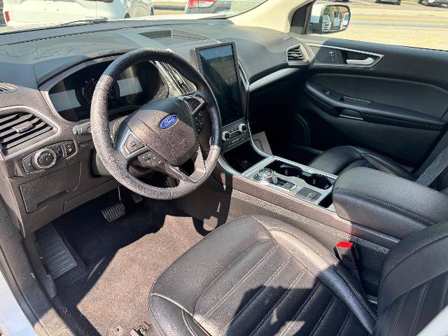 Certified 2023 Ford Edge SEL w/ Convenience Package AWD/4WD image 9