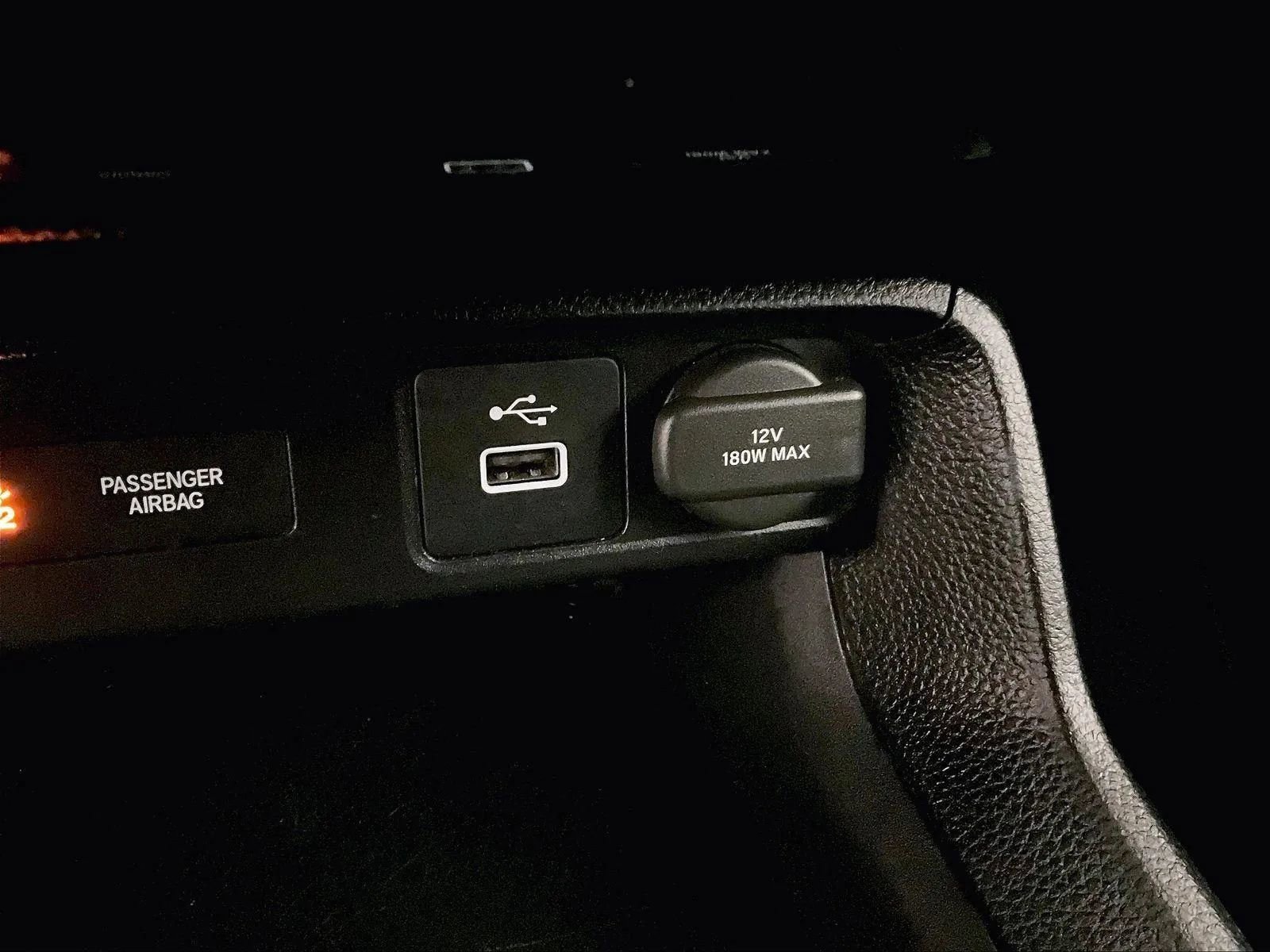 Used 2023 Honda Civic Sport image 31