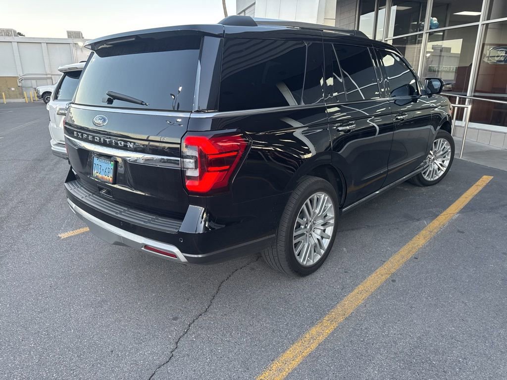 Certified 2024 Ford Expedition Limited image 2