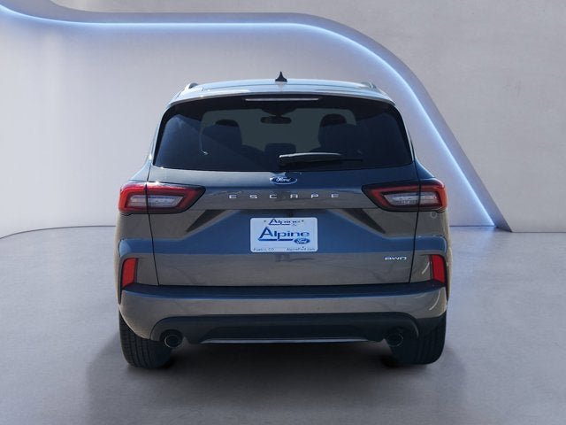 Certified 2024 Ford Escape ST-Line AWD/4WD image 4