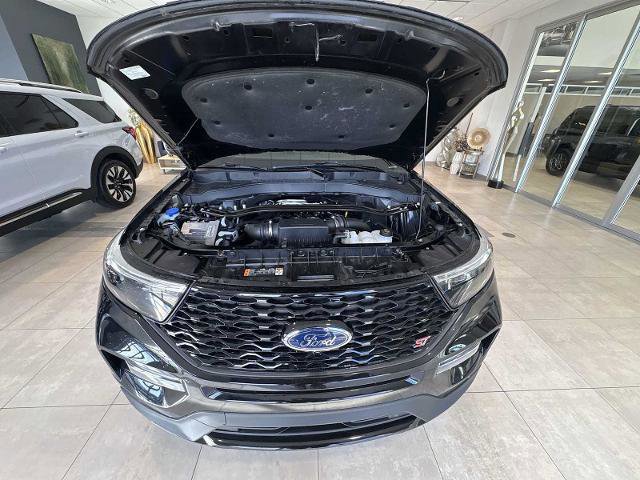 Certified 2023 Ford Explorer ST w/ Equipment Group 401A image 5